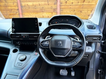 Used Peugeot Rifter 2020 for sale - 76546934: Photo