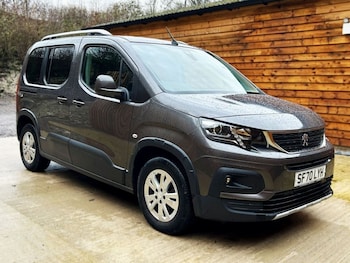 Used Peugeot Rifter 2020 for sale - 76546934: Photo