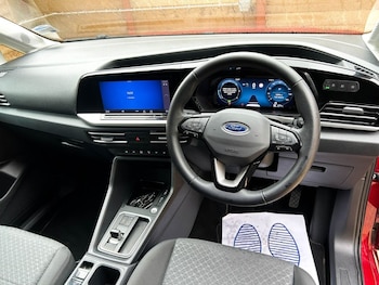 Used Ford Grand Tourneo Connect 2025 for sale - 78780948: Photo