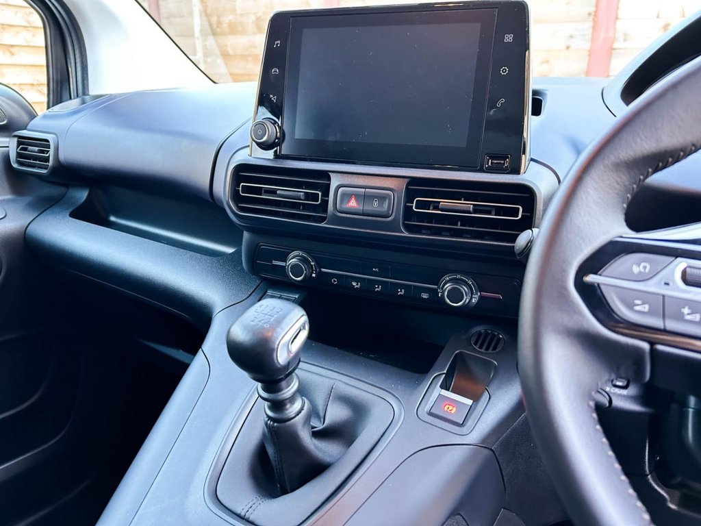 Used Peugeot Rifter 2023 for sale - 77014181: Photo 26