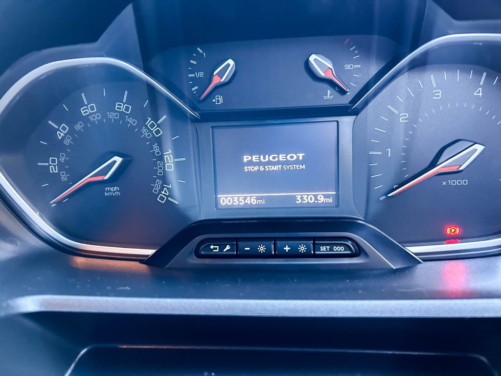 Used Peugeot Rifter 2023 for sale - 77014181: Photo 27