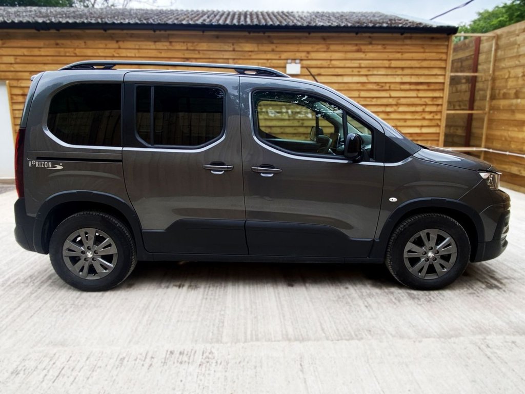 Used Peugeot Rifter 2023 for sale - 77014181: Photo 5