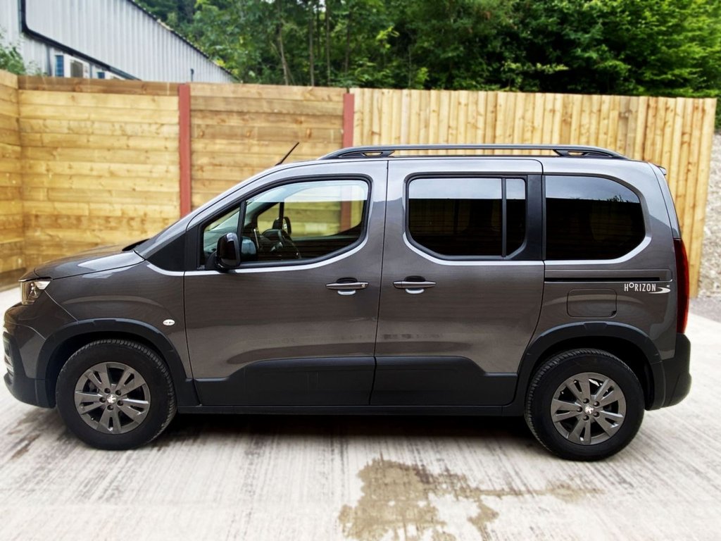 Used Peugeot Rifter 2023 for sale - 77014181: Photo 6