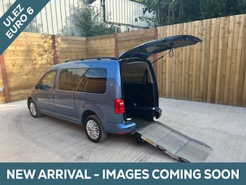 Used Volkswagen Caddy Maxi Life 2019 for sale - 79655799: Photo