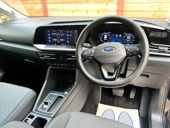 Used Ford Grand Tourneo Connect 2025 for sale - 79563098: Photo