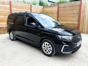 Used Ford Grand Tourneo Connect 2025 for sale - 79563098: Photo