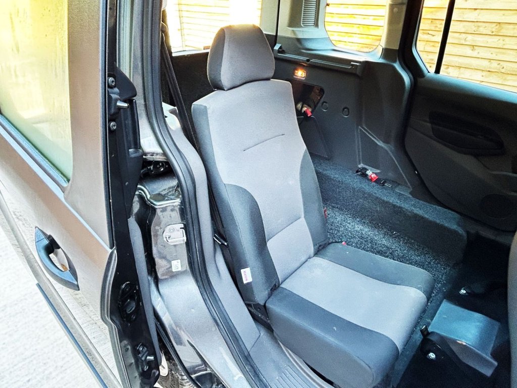 Used Ford Tourneo Connect 2022 for sale - 76056675: Photo 14