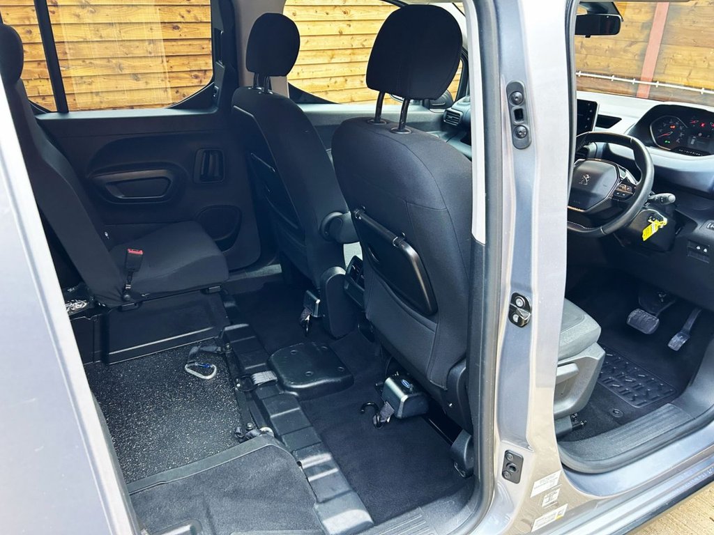 Used Peugeot Rifter 2020 for sale - 76783994: Photo 20