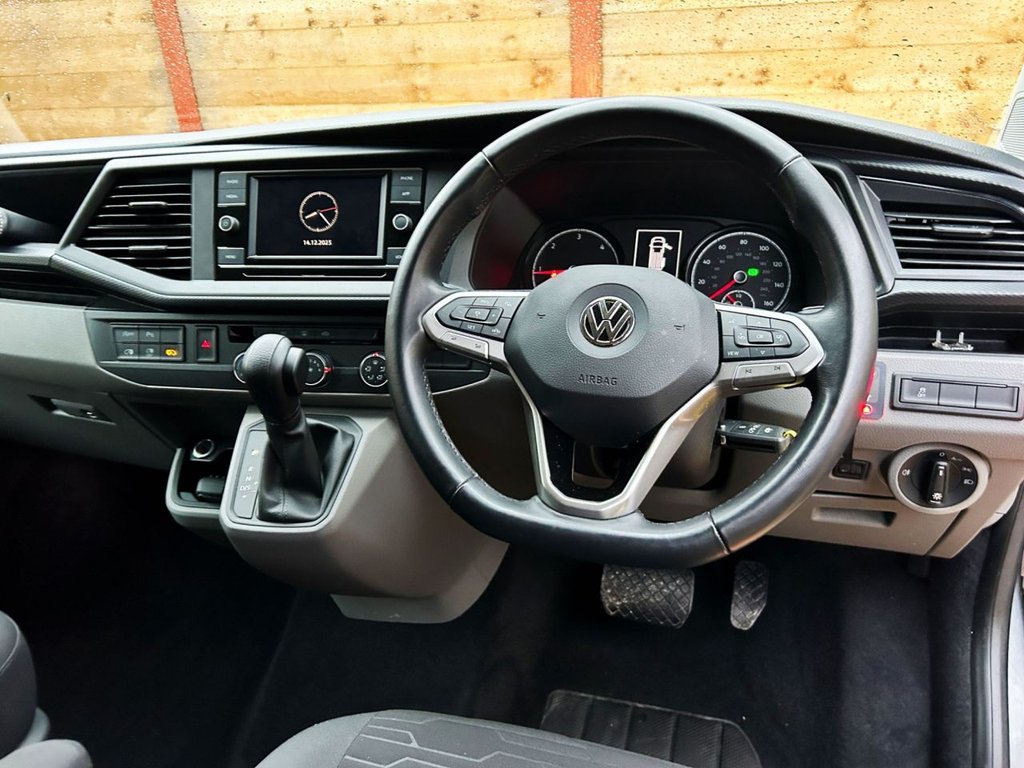Used Volkswagen Transporter 2020 for sale - 77133017: Photo 2