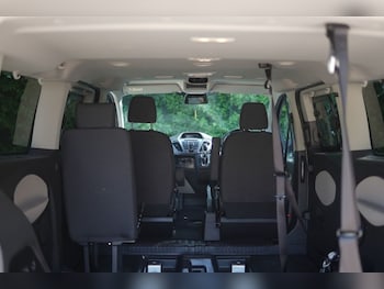 Used Ford Tourneo Custom 2017 for sale - 78227189: Photo