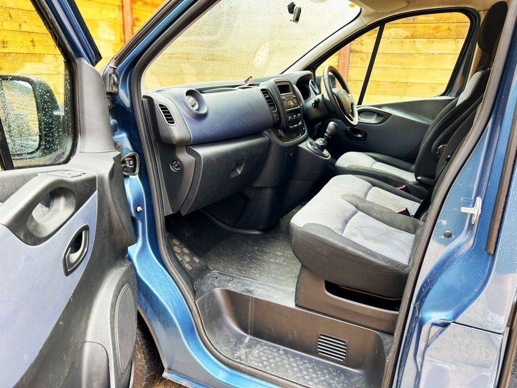 Used Vauxhall Vivaro 2018 for sale - 76582051: Photo 13