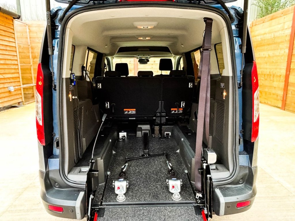 Used Ford Grand Tourneo Connect 2021 for sale - 77583834: Photo 13