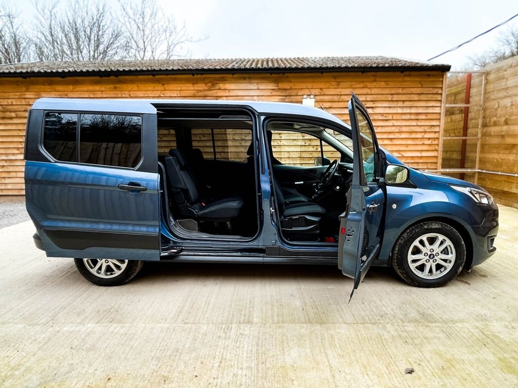 Used Ford Grand Tourneo Connect 2021 for sale - 77583834: Photo 14