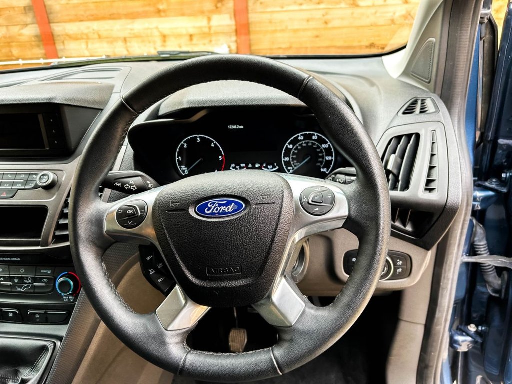 Used Ford Grand Tourneo Connect 2021 for sale - 77583834: Photo 23