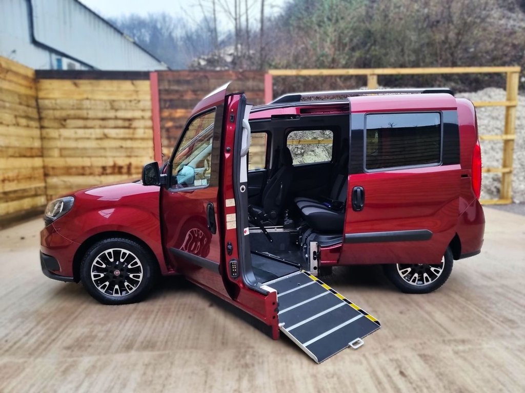 Used Fiat Doblo 2018 for sale - 77919564: Photo 17