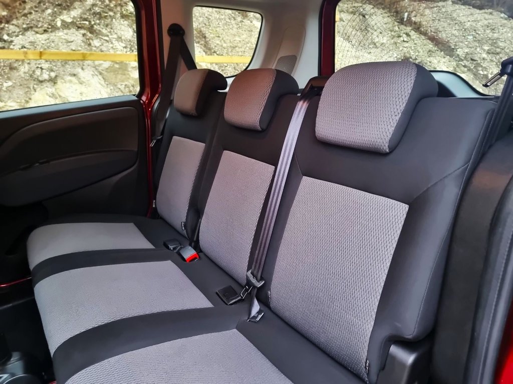 Used Fiat Doblo 2018 for sale - 77919564: Photo 20