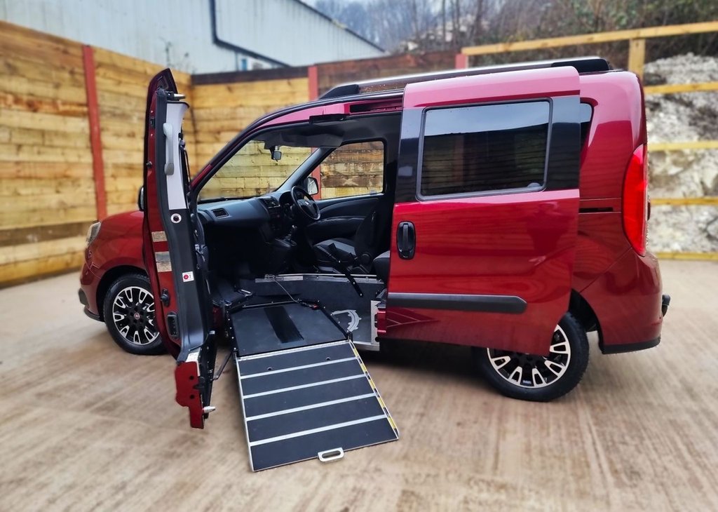 Used Fiat Doblo 2018 for sale - 77919564: Photo 3