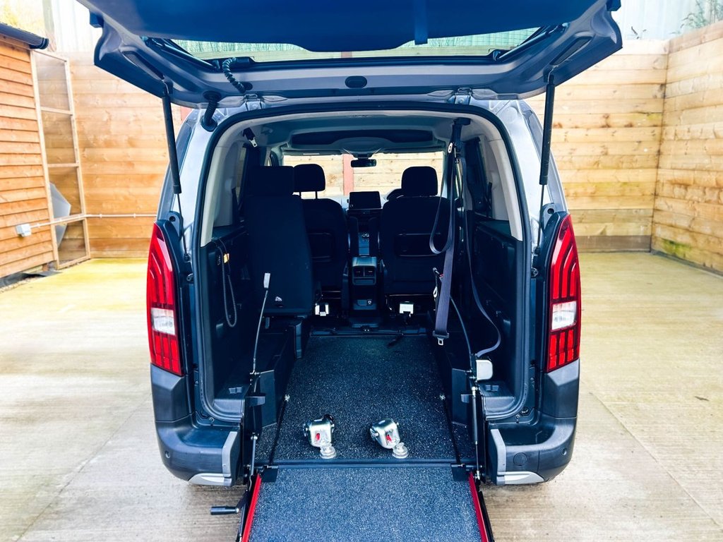 Used Peugeot Rifter 2020 for sale - 77534844: Photo 14