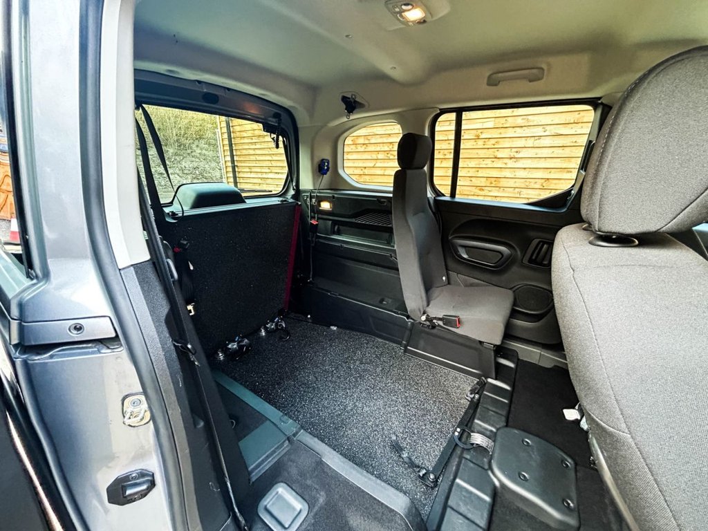 Used Peugeot Rifter 2020 for sale - 77534844: Photo 17