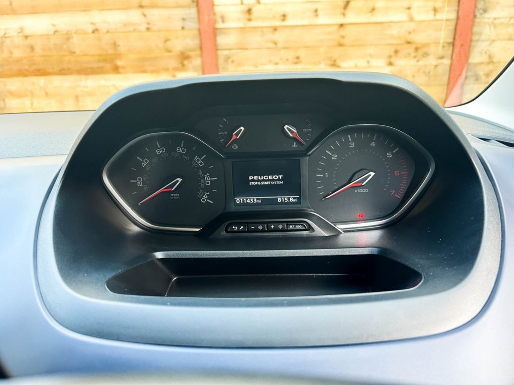 Used Peugeot Rifter 2020 for sale - 77534844: Photo 23