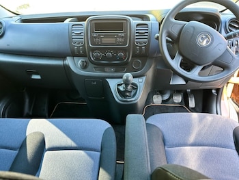 Used Vauxhall Vivaro 2018 for sale - 78227793: Photo