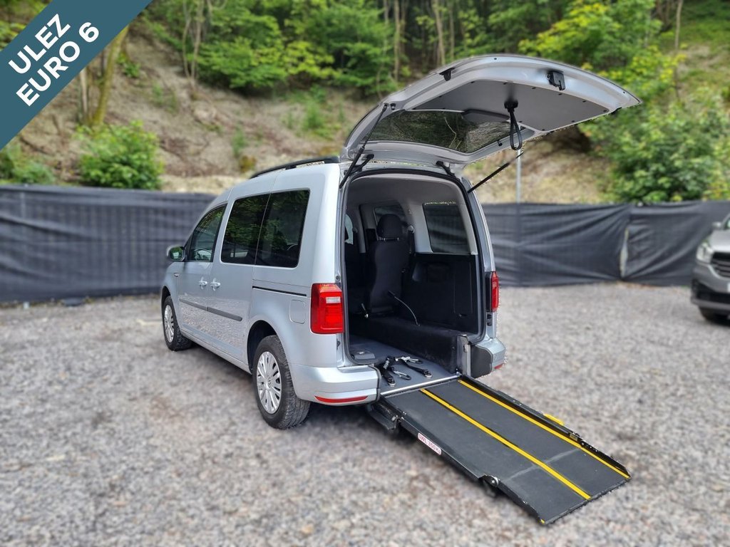 Used Volkswagen Caddy Life 2020 for sale - 76710897: Photo 1