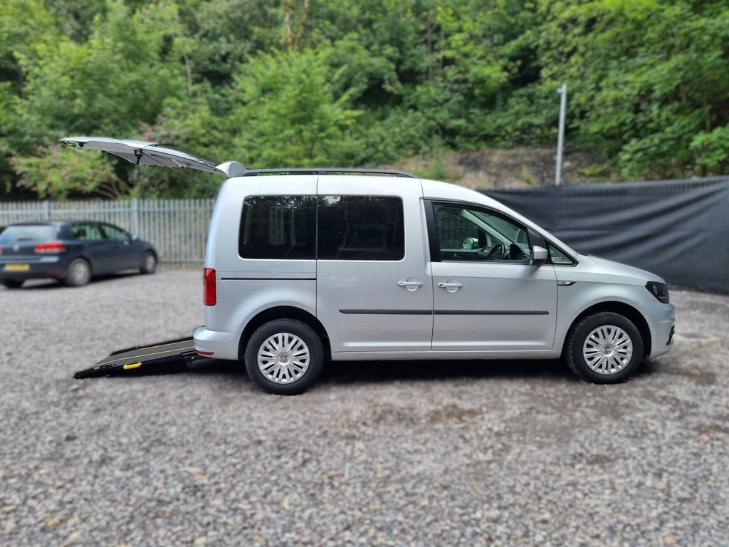 Used Volkswagen Caddy Life 2020 for sale - 76710897: Photo 17