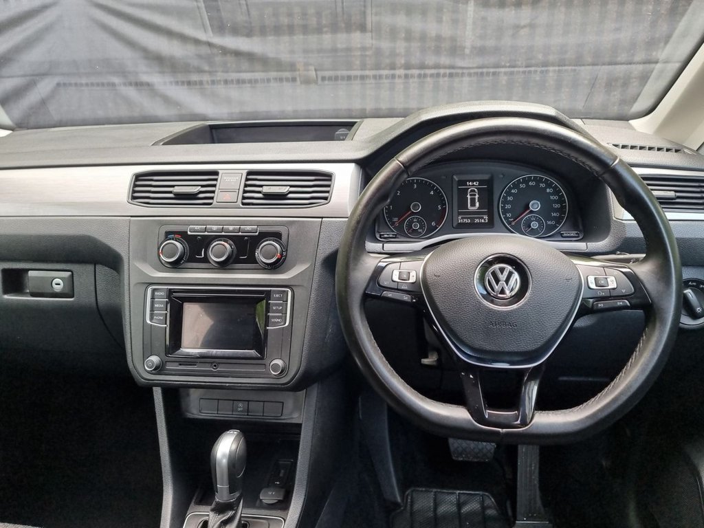 Used Volkswagen Caddy Life 2020 for sale - 76710897: Photo 2