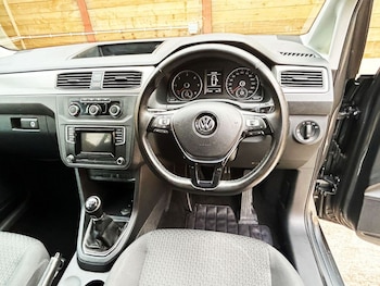 Used Volkswagen Caddy Maxi Life 2019 for sale - 76256372: Photo