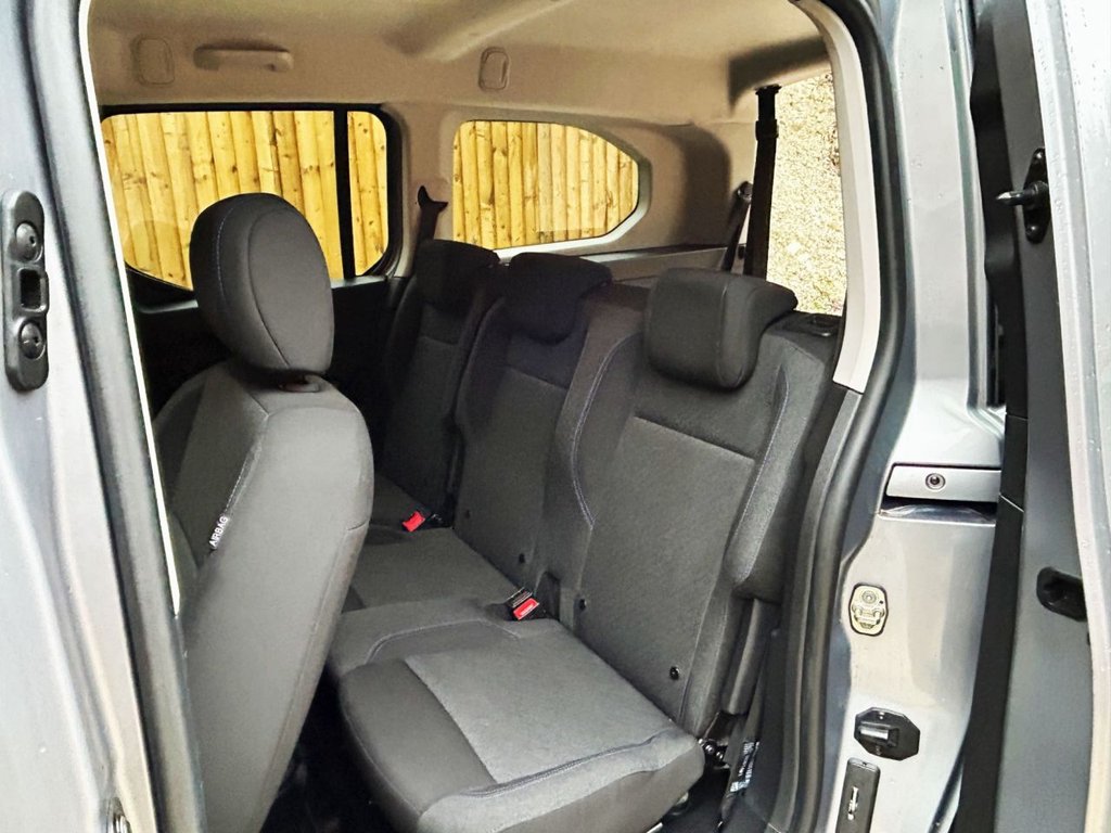 Used Peugeot Rifter 2020 for sale - 76642757: Photo 23