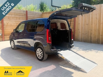 Used Citroen Berlingo 2020 for sale - 79300976: Photo
