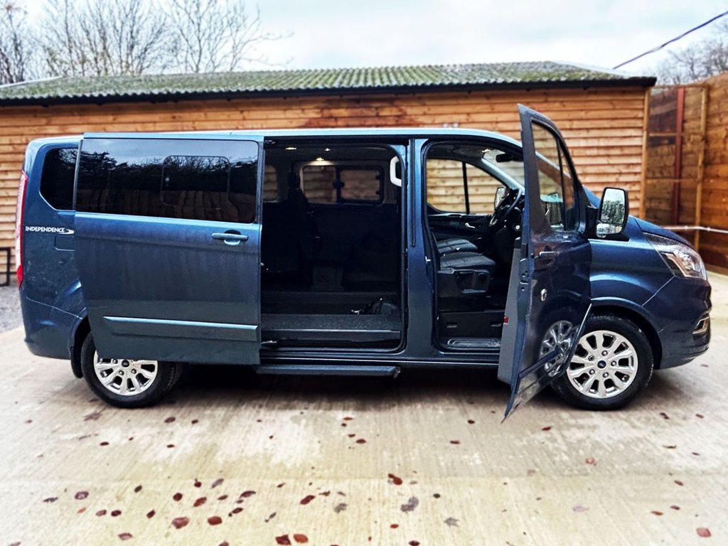 Used Ford Tourneo Custom 2020 for sale - 76356815: Photo 15