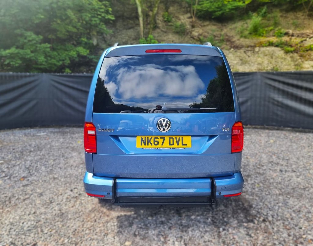 Used Volkswagen Caddy Maxi Life 2018 for sale - 77327801: Photo 15