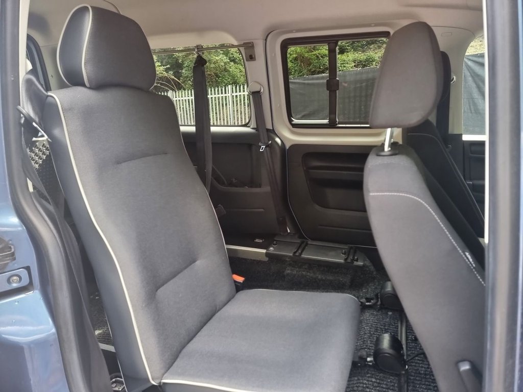 Used Volkswagen Caddy Maxi Life 2018 for sale - 77327801: Photo 20