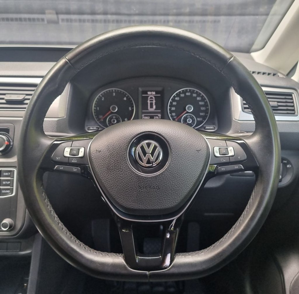 Used Volkswagen Caddy Maxi Life 2018 for sale - 77327801: Photo 22