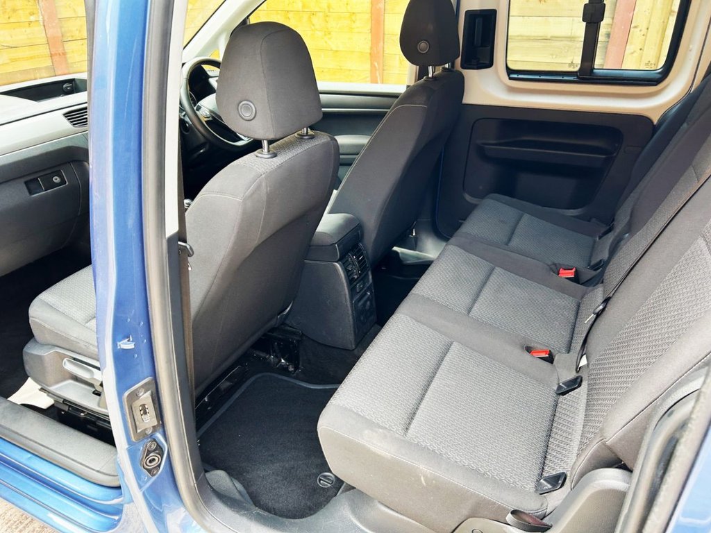 Used Volkswagen Caddy Maxi Life 2018 for sale - 76406160: Photo 24