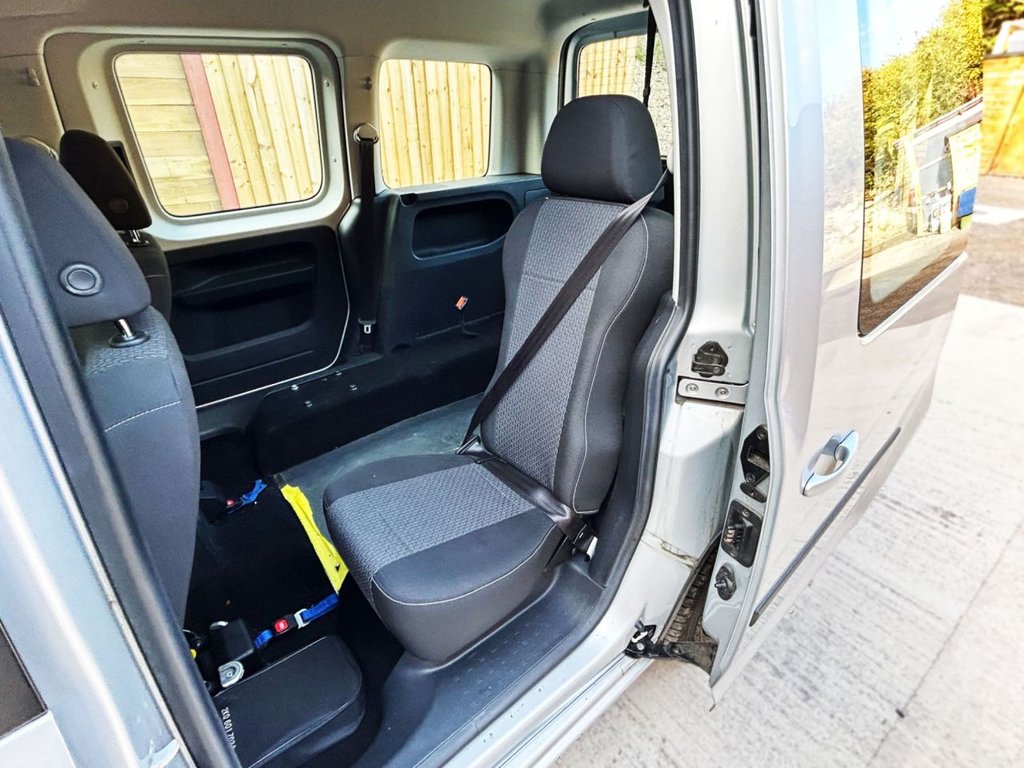 Used Volkswagen Caddy Life 2020 for sale - 75973854: Photo 10