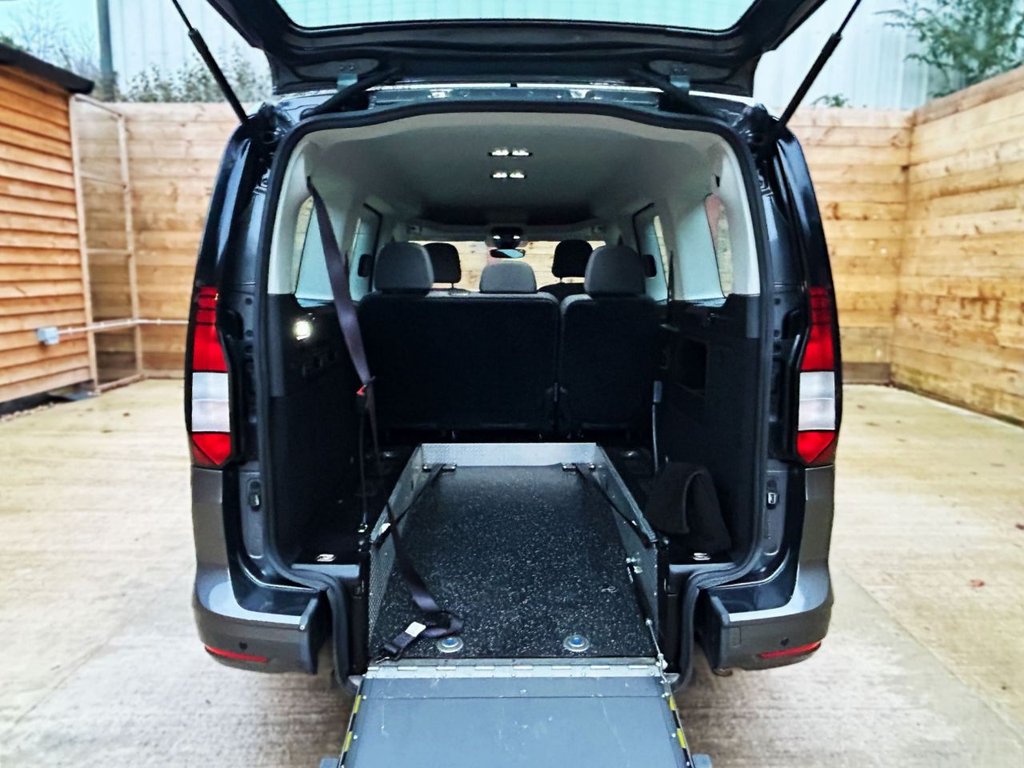 Used Volkswagen Caddy Maxi 2022 for sale - 76685871: Photo 10