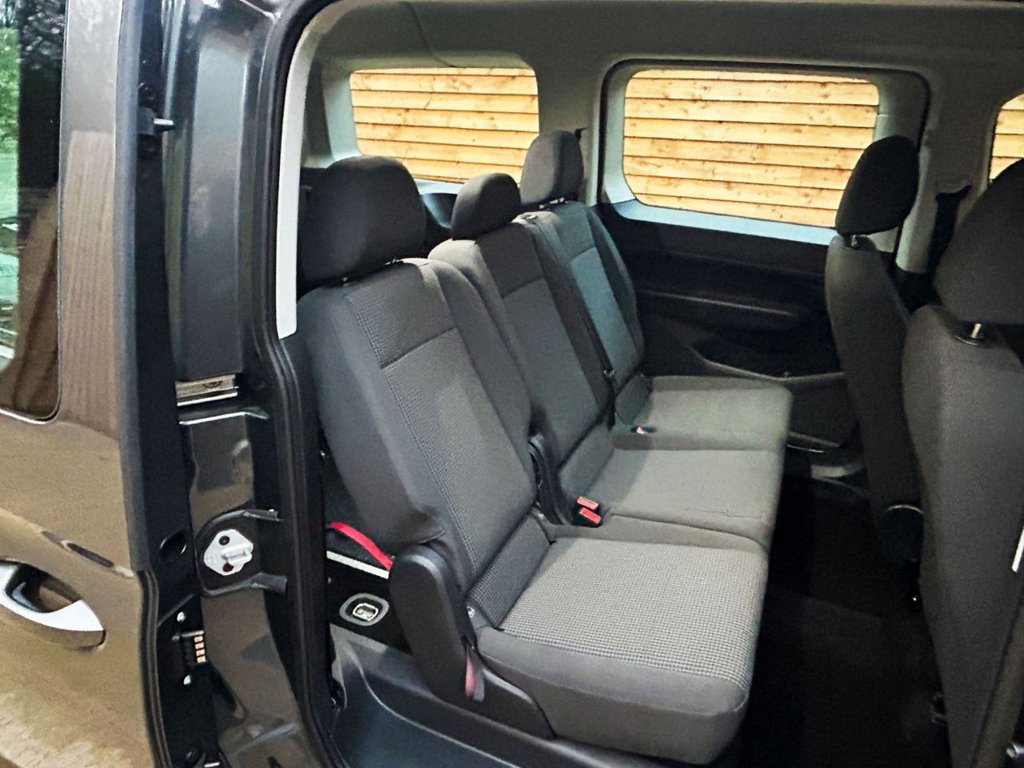 Used Volkswagen Caddy Maxi 2022 for sale - 76685871: Photo 15