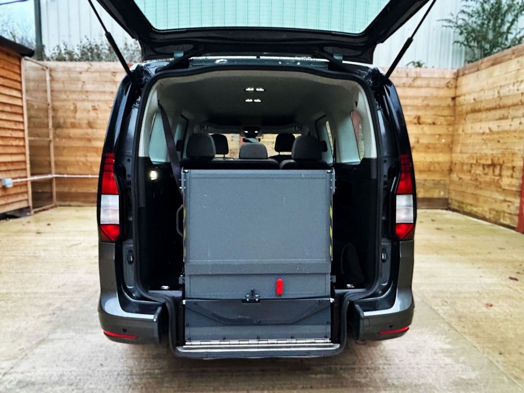 Used Volkswagen Caddy Maxi 2022 for sale - 76685871: Photo 9