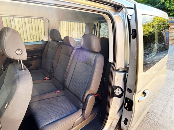 Used Ford Tourneo Connect 2022 for sale - 76255966: Photo 20
