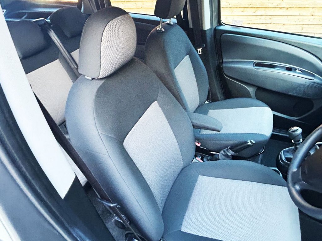 Used Fiat Doblo 2019 for sale - 77121406: Photo 6