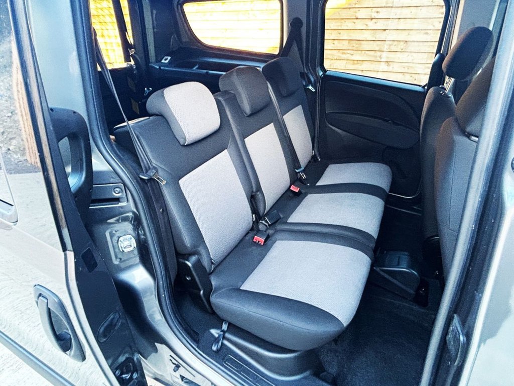 Used Fiat Doblo 2019 for sale - 77121406: Photo 7