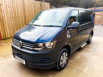 Used Volkswagen Transporter 2019 for sale - 77547281: Photo