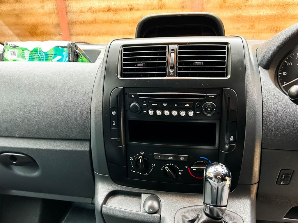 Used Peugeot Expert Tepee 2016 for sale - 77422003: Photo 25