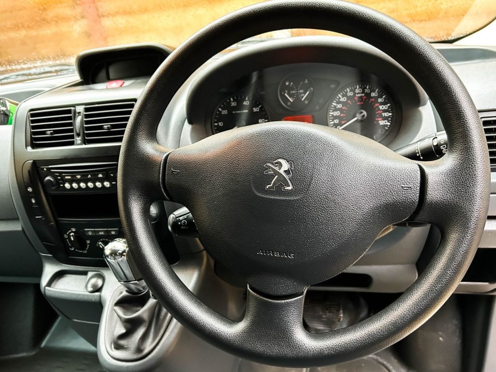 Used Peugeot Expert Tepee 2016 for sale - 77422003: Photo 26