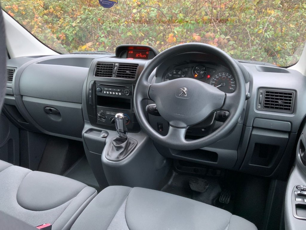 Used Peugeot Expert Tepee 2016 for sale - 77422003: Photo 8