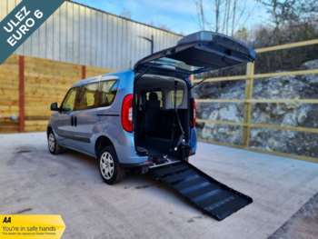 2018 (67) - 3 Seat Wheelchair Accessible Disabled Access Vehicle WAV 5-Door
