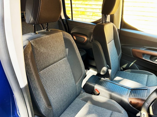 Used Peugeot Rifter 2024 for sale - 75703858: Photo 17