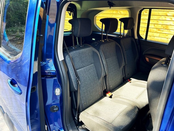 Used Peugeot Rifter 2024 for sale - 75703858: Photo 18